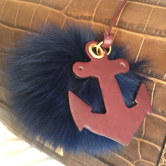 Tommy Hilfiger Collection Handbag - Picture 3 of 5